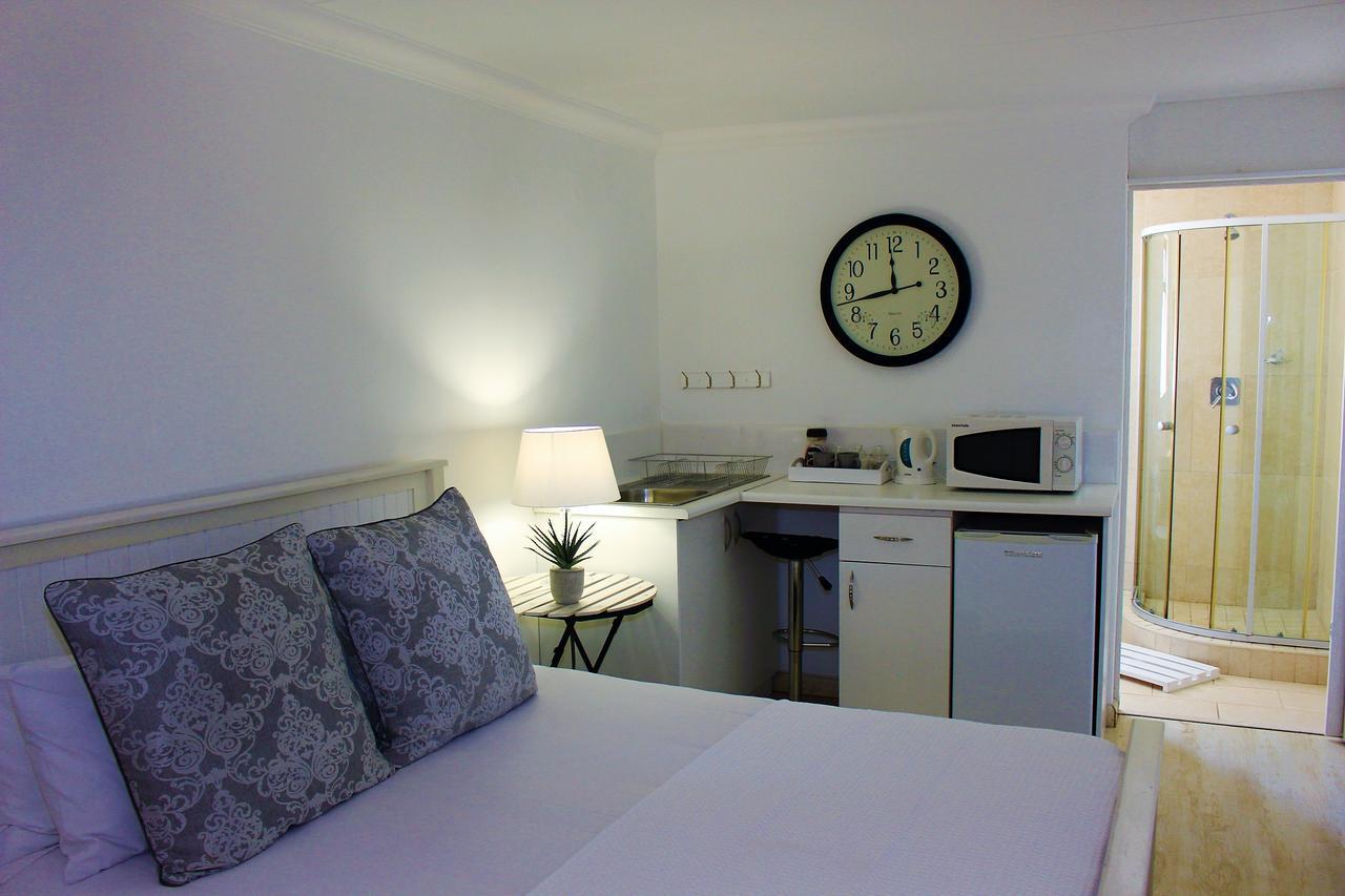 Golden Key Guesthouse Vredenburg エクステリア 写真